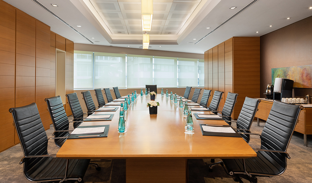 Bayraklı Boardroom at Swissotel Grand Efes Izmir