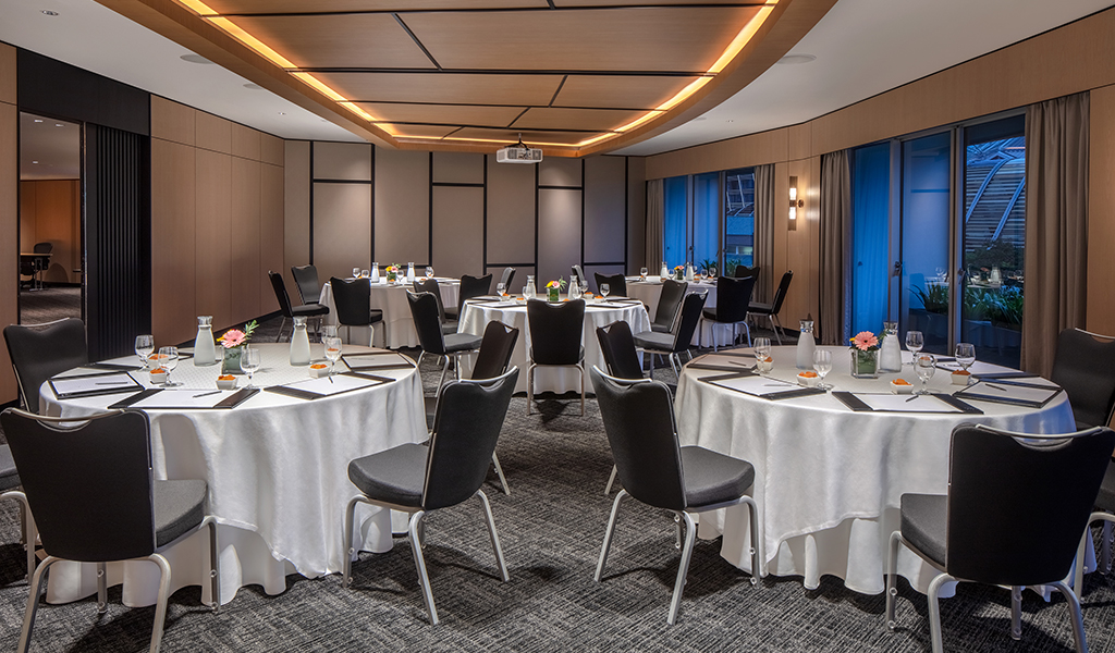 Fairmont Executive Meeting Rooms at Swissotel The Stamford