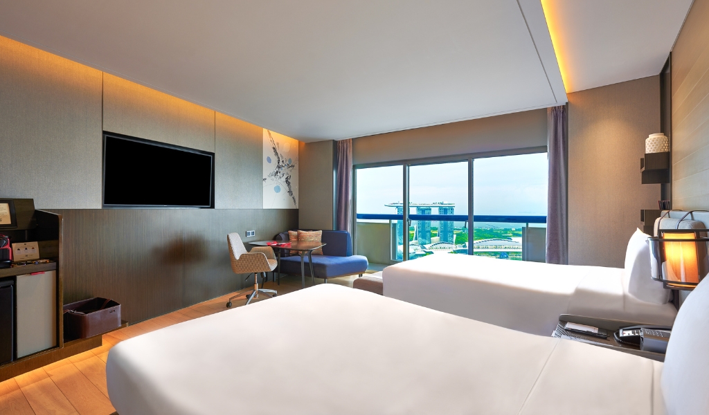 Executive Prestige Marina Bay Double Room | Swissotel The Stamford